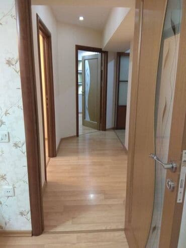 at yalında evlər: Bakı, 3 otaqlı, Köhnə tikili, m. İnşaatçılar, 90 kv. m — 15