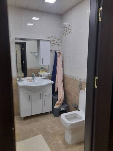 union park 7 mikrorayon kiraye evler: Neftcilər metrosunun yaxınlığında Kohnə qaya restoranina yaxın 18 — 18