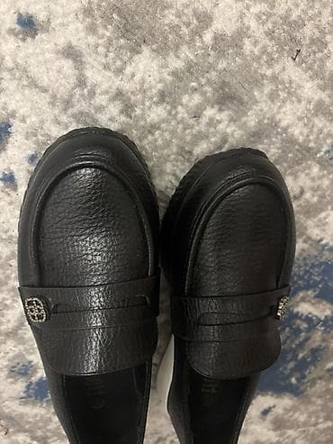 Мокасины и лоферы: Balenciaga, Размер: 36, цвет - Черный, Новый — 2