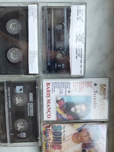 güven edebiyyat pdf: Kaset kolleksiyası – müxtəlif musiqi albomları və boş yazmalı kasetlər — 2