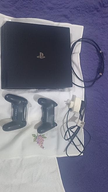 playstation 5 kontakt: PlayStation 4 Pro oyun konsolu paketi Komplekt: - PS4 Pro (qara rəng — 4