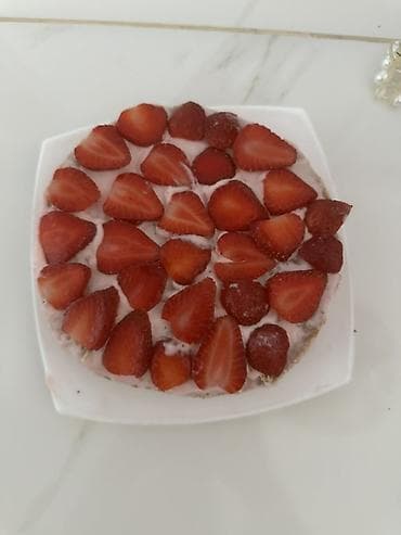 tort 8: Ev şəraitində hazırlanan tortlar - Giləmeyvəli kremli tort: Yüngül — 4