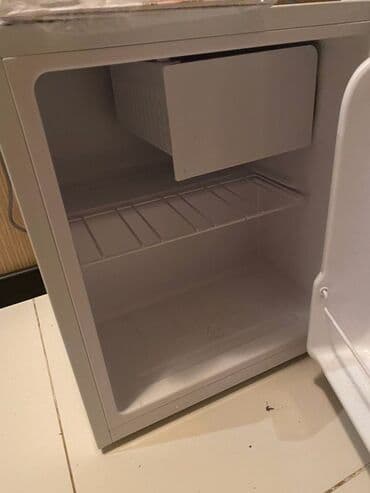 mini soyuduçu: Hoffmann mini soyuducu - Kompakt ölçü: kvadrat formalı, yerə az — 3