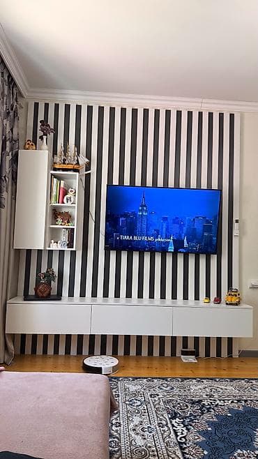 stend: Tv stend satılır 700 manat
Hündürlüyü 2,75
Eni 2,40
Ünvan Maştağa — 1