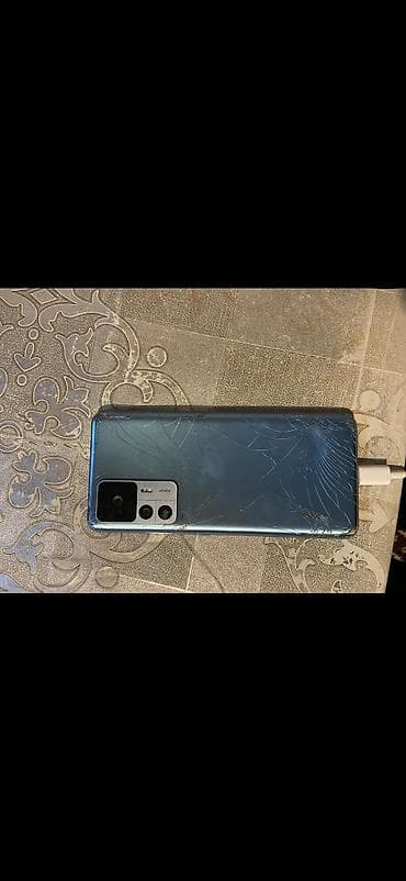 Xiaomi 12T, 128 GB, rəng - Mavi, 
 Qırıq