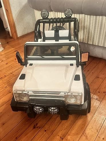 Uşaqlar üçün elektrikli oyuncağ avtomobil – off-road tipli Jeep stili — 3