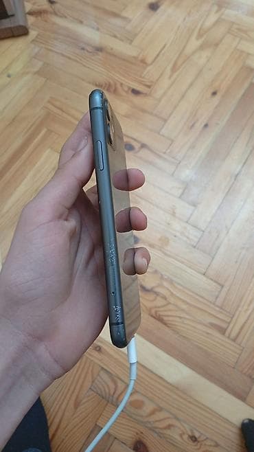 apple mouse: IPhone 11, 128 GB, Black Titanium — 5