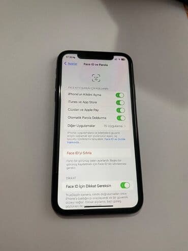 səs kalonkası: IPhone 11, 128 GB, Face ID — 8