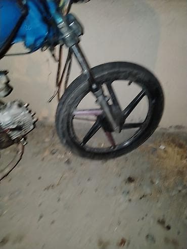 zmz motors: Moped/motosiklet layihəsi – mavi rəngdə gövdə və bak, ikili — 4