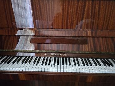 Upright pianino “Belarus” – klassik akustik model - Korpus: cilalı — 3
