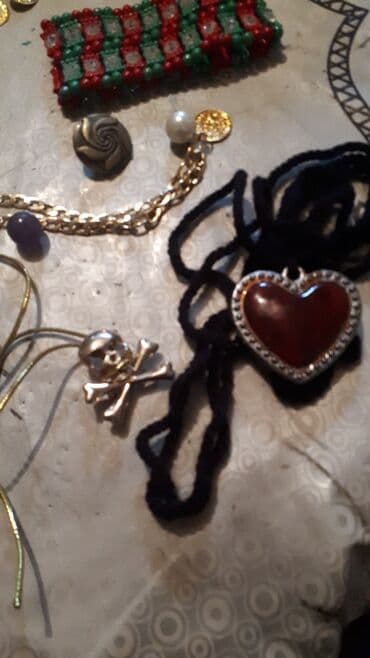 Цепочки: Müxtəlif bəzək əşyaları .Tebii daşlar.talismanlar ve dekorativ bezek — 2