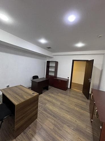 аренда под офис: İcarəyə verilir 1 otaqlı ofis 25 m², Nəriman Nərimanov m. Daha 7 — 6
