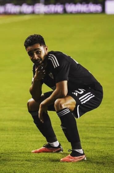 parca krasofkalar: Qarabağ klubunun futbolçusu Leandro Andradenin Avropa liqasında "Molde — 2