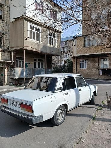 luaz satilir: Kreditde olar 2200ilkin odeniş 10 ay 286 manat masin super vezyet most — 3