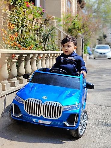 Uşaq üçün elektrik maşınları: Uşaq üçün elektrikli minik maşını – mavi rəng - Korpus: parlaq mavi — 1