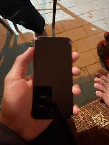iphone mini: IPhone SE 2020, 64 GB, Qırmızı, Barmaq izi — 8
