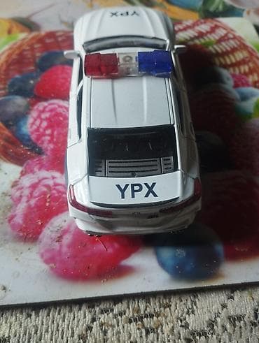 cd disk: YPX (Yol Patrul Xidməti) polis maşını modeli - Korpus: ağ rəngli — 3