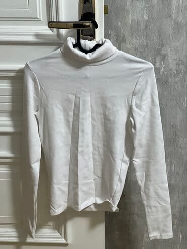 женские белые свитера: Stradivariusdan alınıb yendiir geyilməyib etiketi üstündədir,xs — 3