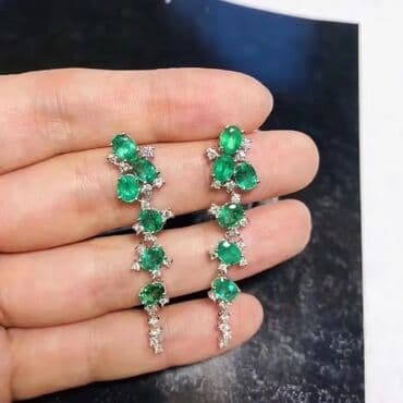 islenmis qizil sirqalar: Sırğa, Gümüş, Ünvandan götürmə — 1