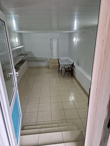 9 cu mikrorayon yeni tikili binalar: 9cu mkr. icarlyə verilir 200₼ 📍Həmzə bababaşov 4 Məhlə içi yol qırağı — 5