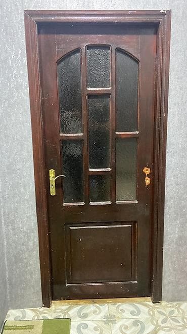 sehf qapi: Şüşəli taxta otaq qapıları (3 ədəd) Hal hazirda evde istifade olunur — 2