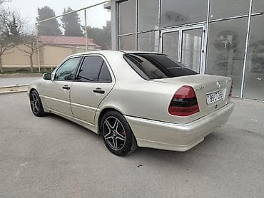 mersedes w204: Mercedes-Benz C-Class: 2 l | 1994 il Sedan — 4