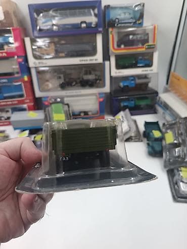 Hər vaxtiniz xeyr olsun. Deagostini firmasinin istehsali olan 1/43 — 6