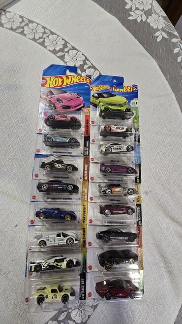 top.az maşınlar: Hot Wheels Regular — 1