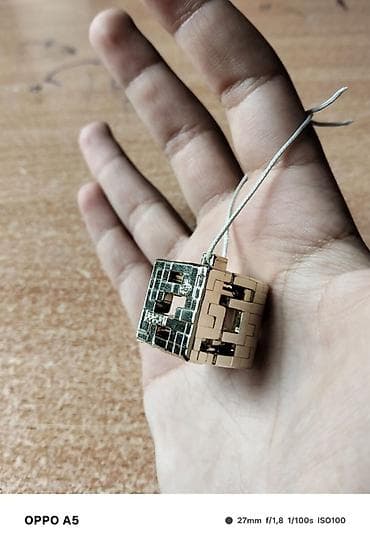 Золотой блок майнкрафт киндер джой, один из самых редких, с веревкой — 2