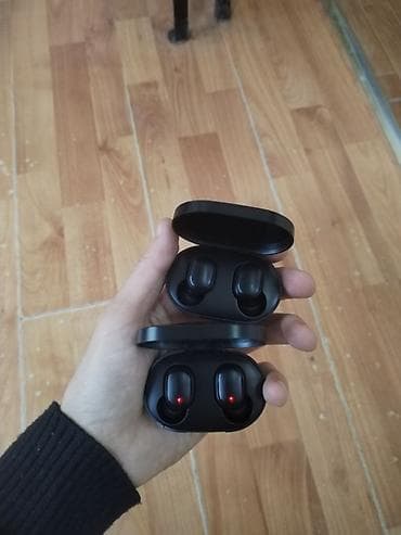 nauşniki: Satılır: True Wireless (TWS) qulaqlıq seti - Rəng: Qara - — 2