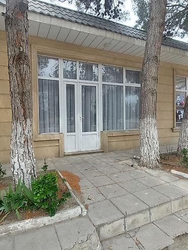 güven emlak: 27 kv obyek icarəyə verilir.Kombi sistemi var.Qaz su sistemi — 1