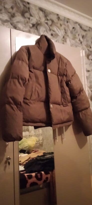 kurtkalar 2023: Puxovik kurtka, Bershka, XL — 1