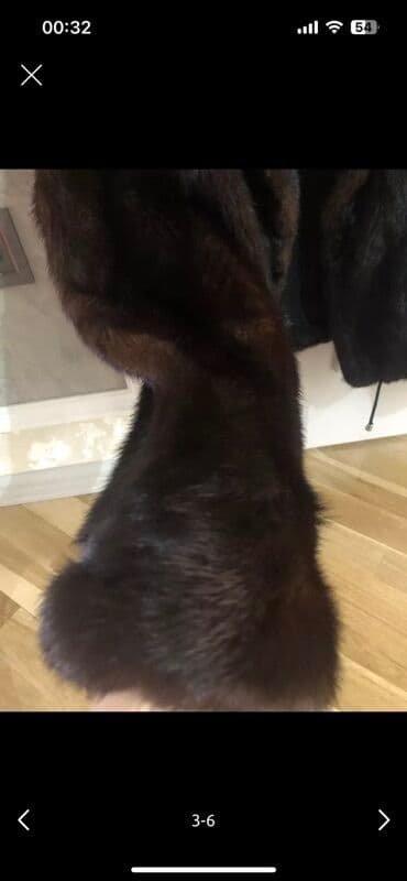 женские меховые снуды: Пальто, цвет - Коричневый — 3