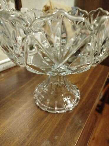 xrustal: Şüşə ayaqlı meyvə/desert qabı - Material: şəffaf şüşə - Dizayn — 1