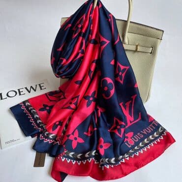 Toy paltarları və aksesuarları: Brend şərflərin və yaylıqların replikası, qiymətlər 25 manatdan — 10