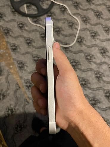 ipad pro 12: IPhone 13, 128 GB, Ağ — 3