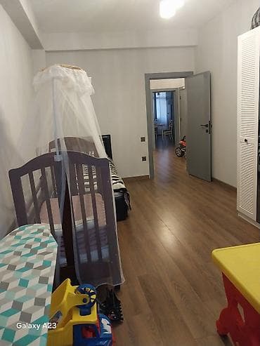 otag: Qaraçuxur qəs., 3 otaqlı, Yeni tikili, 116 kv. m — 9