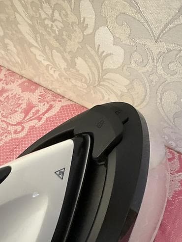 pitminutka daşı: Homend buxarlı ütü stansiyası – 2400W Xüsusiyyətlər: - Güc: 2400 W – — 6