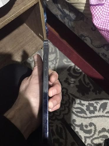 ipad mini 3: IPhone 13 Pro, Gümüşü, Face ID — 3