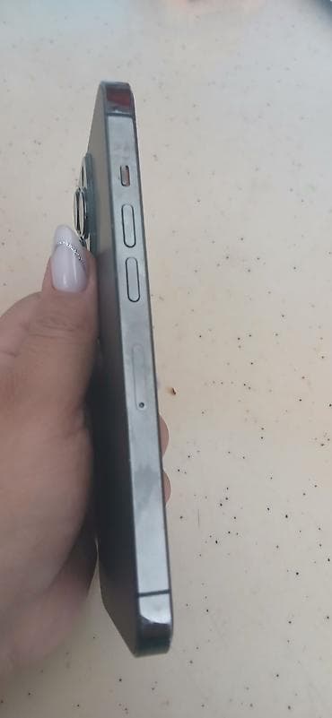 infinix note 11 pro: IPhone 13 Pro, 128 GB, Black Titanium, Simsiz şarj, Face ID — 4