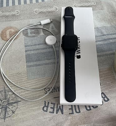 Аксессуары: Б/у, Смарт часы, Apple, Сенсорный экран, цвет - Черный — 1