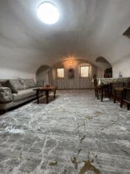 ehmedlide 5 otaqli evlerin qiymeti: Kirayə verilir: geniş və rahat mansard tipli otaq Xüsusiyyətlər: - — 10