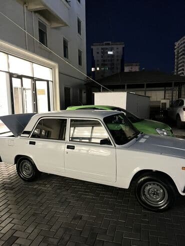 Автозапчасти: Model: LADA 2107 (Rusiya istehsalı) Kuzov: sedan, 4 qapı Rəng: ağ — 10
