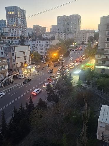 Mənzil 5 nömrəli məktəbin yaninda bravo olan həyətdə yerləsir ailəyə — 8