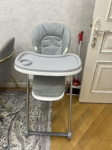 стуля: Uşaq yemək stulu – boz rəngdə, tepsili model Sekilde gorunen — 1