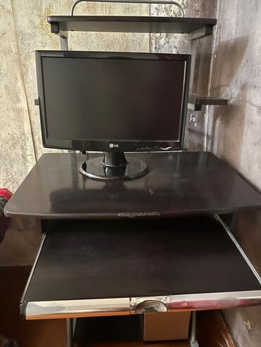 Kompüter və noutbuk aksesuarları: LG brendindən olan bu kompüter monitoru minimal dizaynı ilə istənilən — 4
