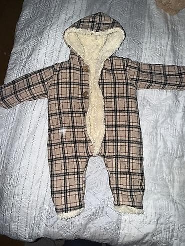 Uşaq geyimi və ayaqqabıları: Uşaq üçün qış geyim dəsti – 3 ədəd kombinezon 1) Qəhvəyi-bej rəngdə — 1