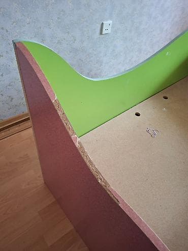 2ci əl carpayi: Oğlan və qız üçün, İşlənmiş, Çarpayı, Matras ilə — 2