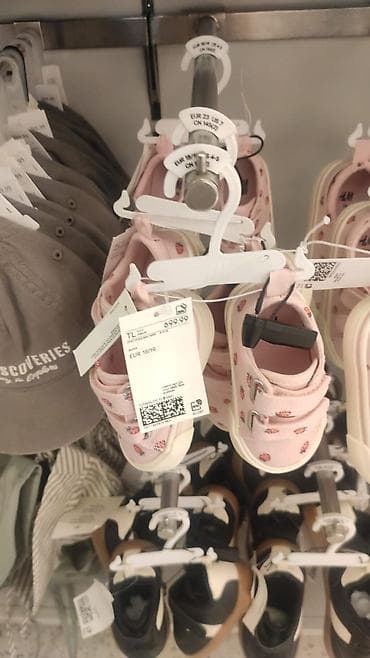 Uşaq geyimi və ayaqqabıları: Rəng - Çəhrayı Krossovkalar, Ölçü: 18, Qız üçün — 2