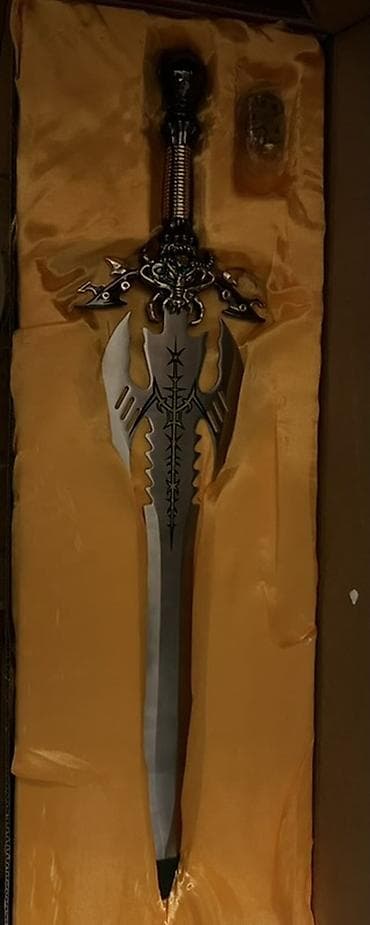 Yeni Fantastik dizaynlı dekorativ qılınc - Material: metal bıçaq — 2